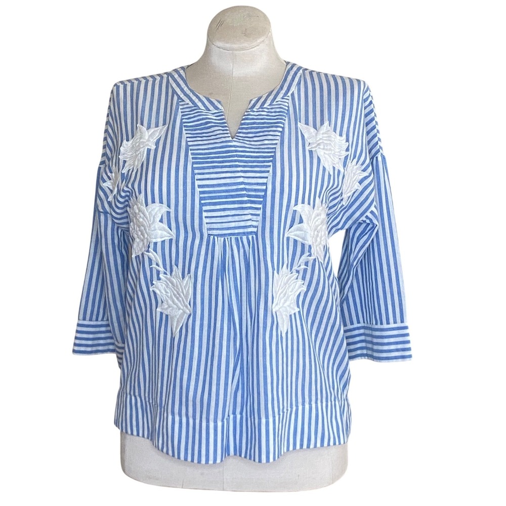 Tribal shirt Blue White Striped Floral Embroidered V-Neck Size PS cttagecore
